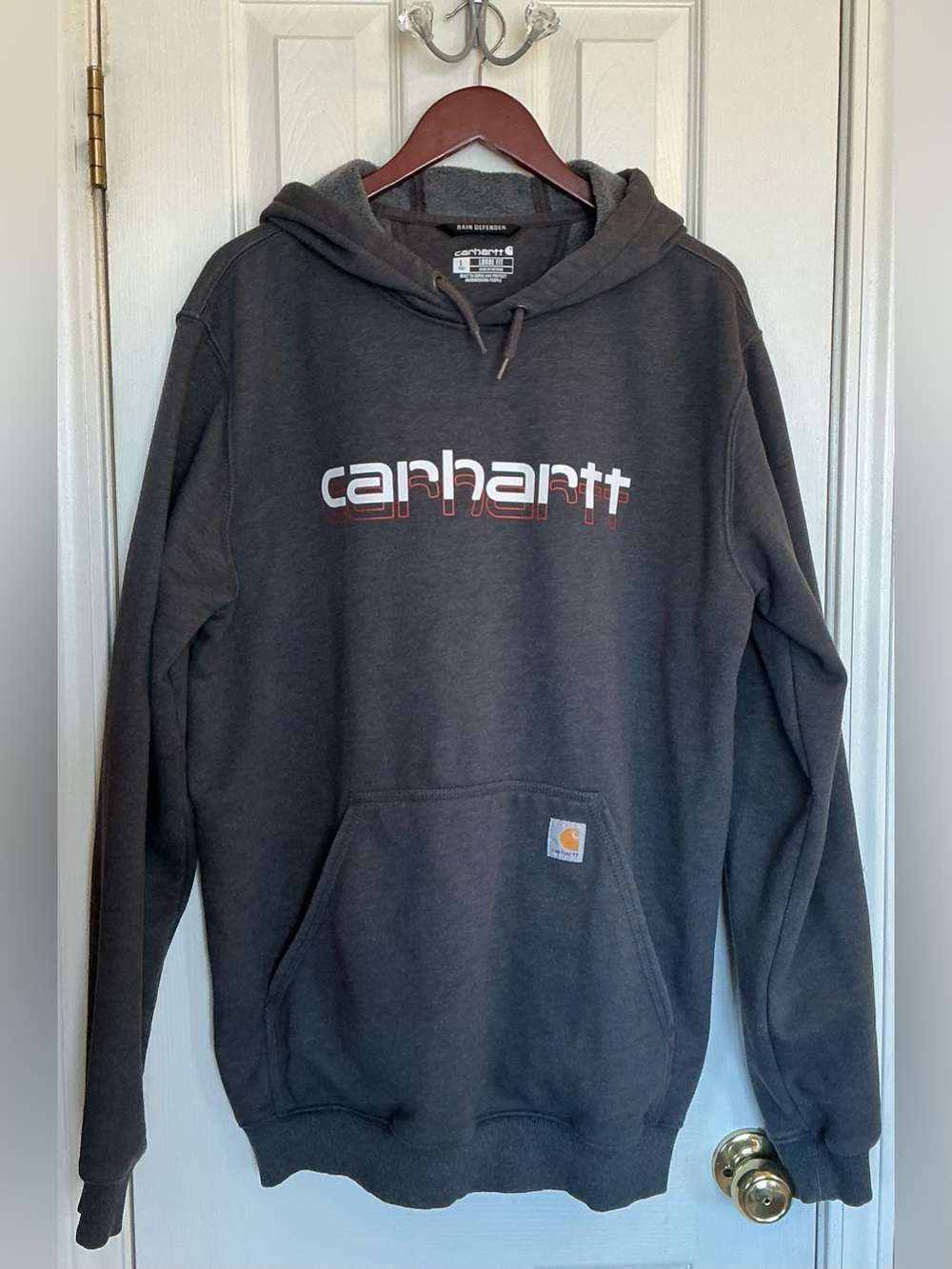 Carhartt Rain Defender Loose Fit Midweight Logo Graphic Sweatshirt carbon grey L